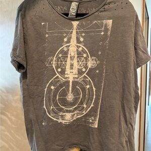 Magnolia Pearl Grey Graphic Distressed T-Shirt